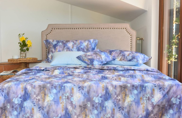 Zaffiro cotton sateen sheets
