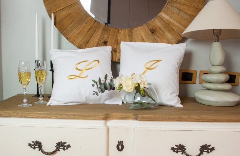 Luxurious embroidery for your bedding