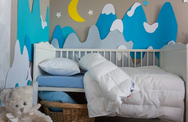 The Classic Junior Duvet with free duvet cover