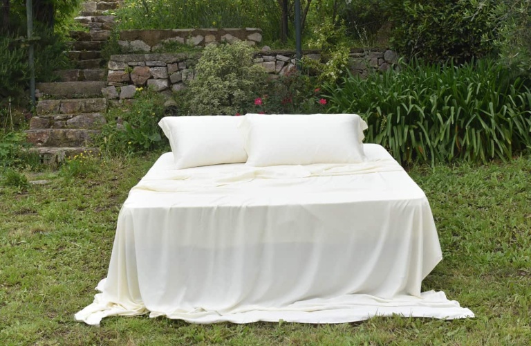 Ivory colour Bamboo Sateen Sheets