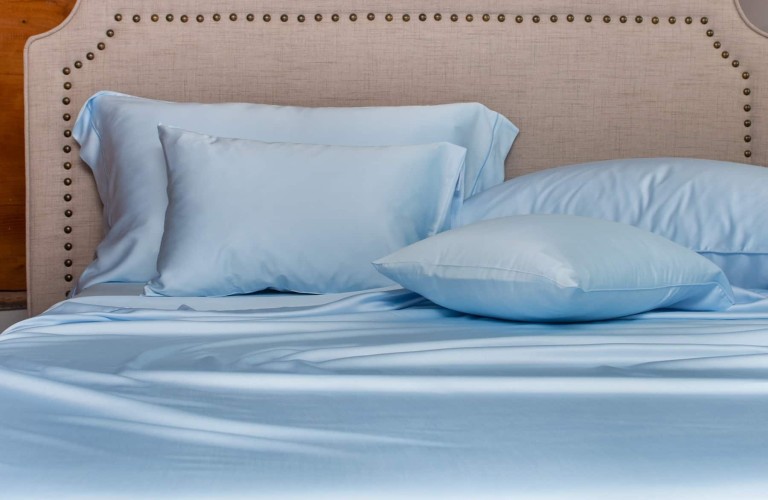 Bamboo Sateen Sheets  Light Blue